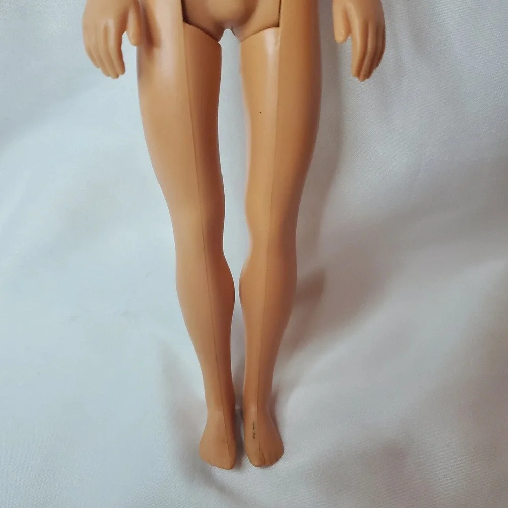 Barbie Ken Kevin Skipper Boyfriend Brunette Retired Doll